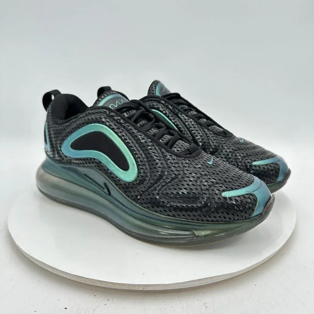 Nike Air Max 720 Throwback Future Youth Size 7Y Women 8.5 AQ3196-003 Black Shoes